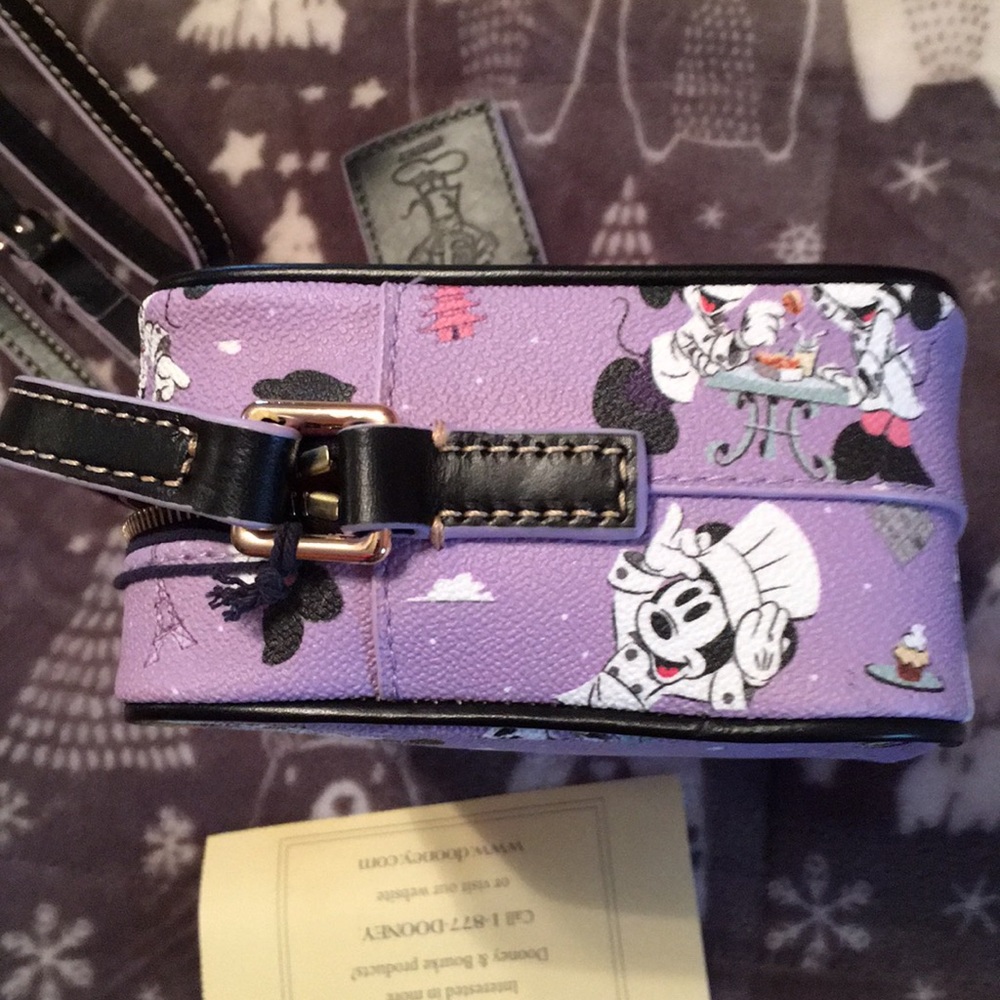 Dooney & Bourke Disney Food & Wine 2019 Crossbody - Picture 4 of 8